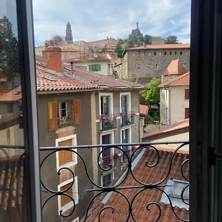 Superbe Dans Le Centre Du Puy En Velay Apartmán